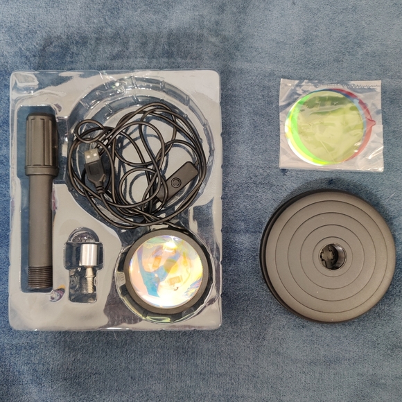 VIVITAR 2021 Sunset Lamp - Picture 7 of 8